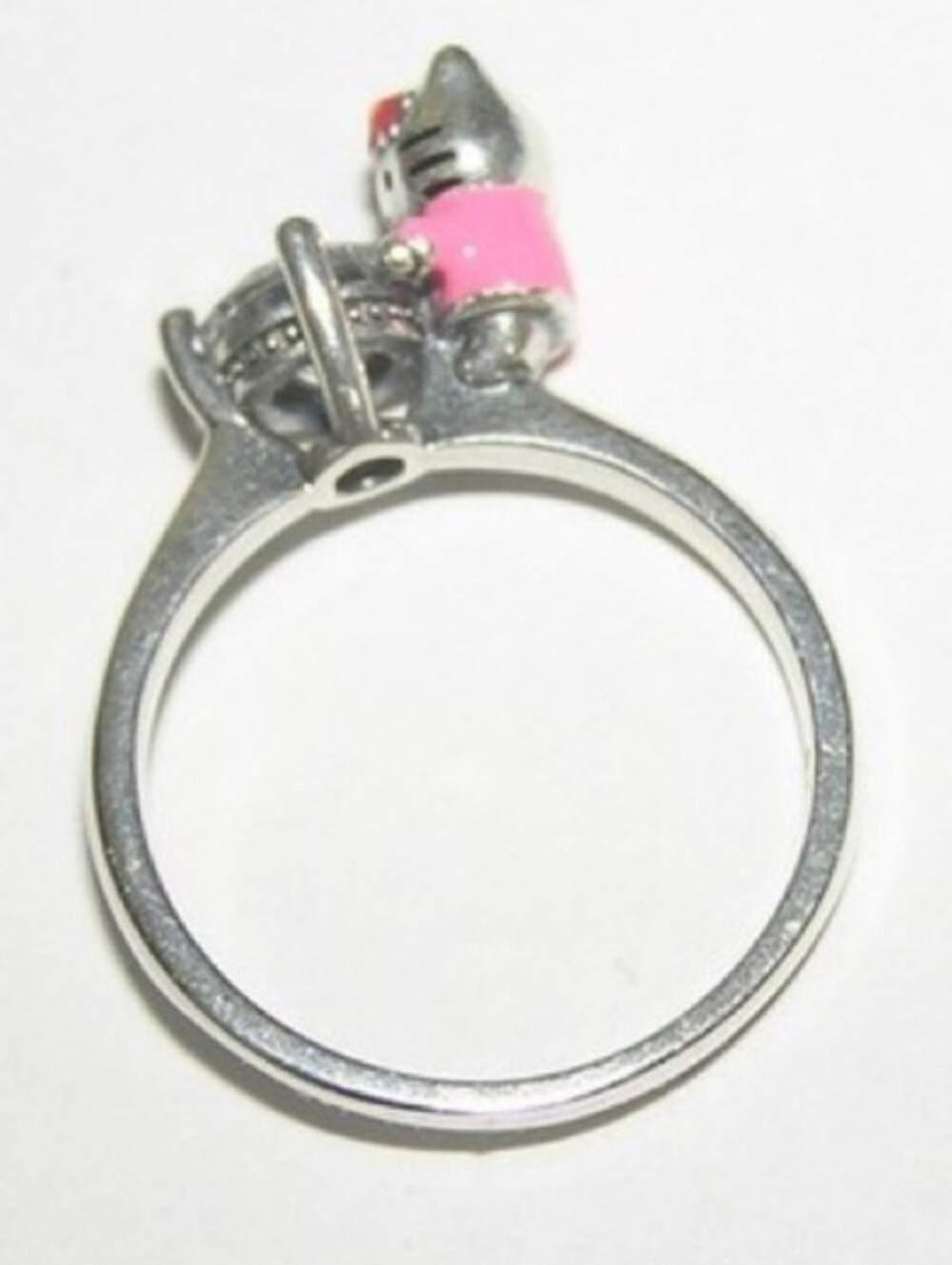 EXCLUSIVE - Hello Kitty Officially Licensed 925 Sterling Silver & CZ Ring (Sz 8) - Picture 6 of 9